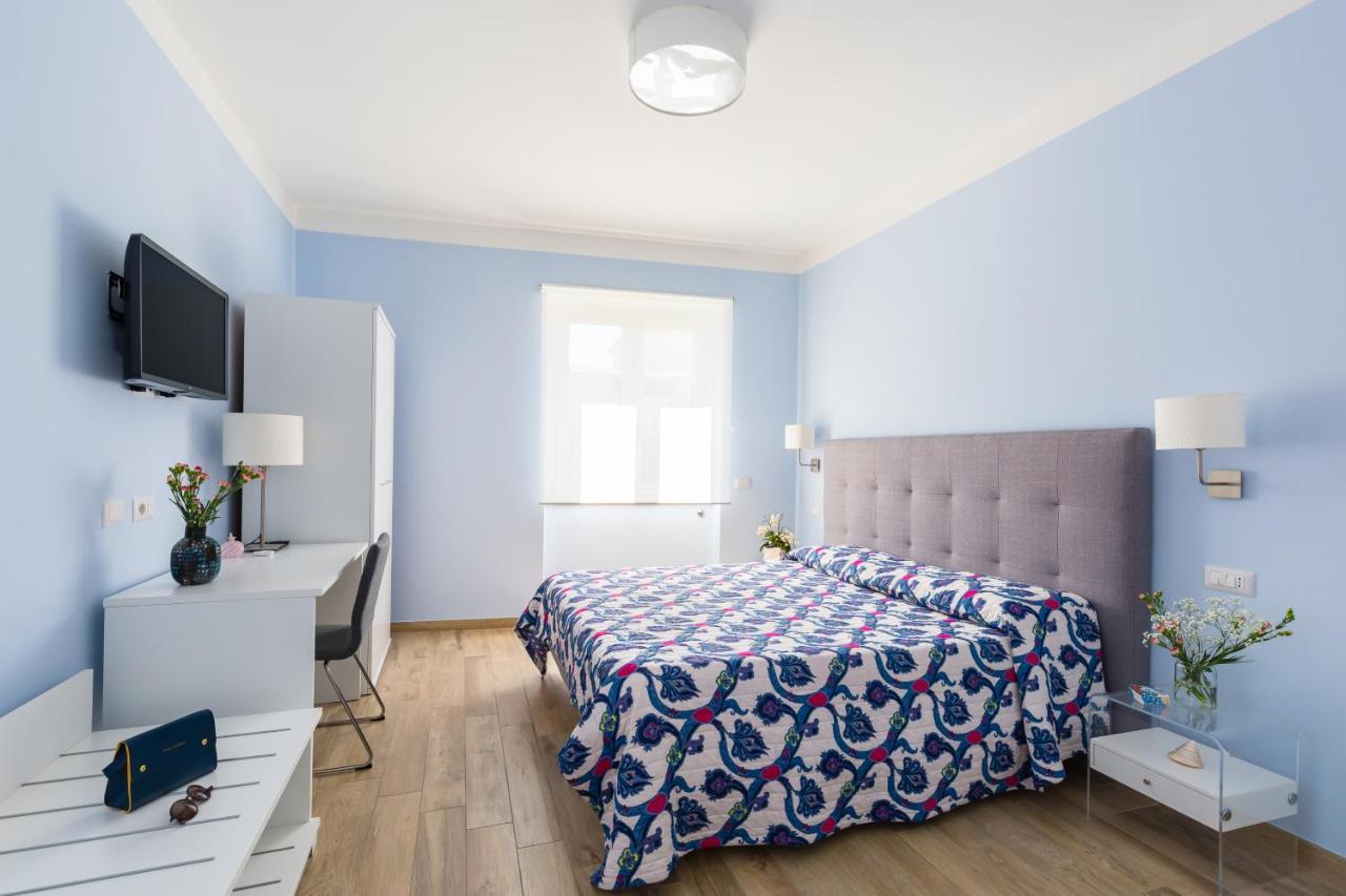 Bed and Breakfast Casa Ela à Sorrente Extérieur photo